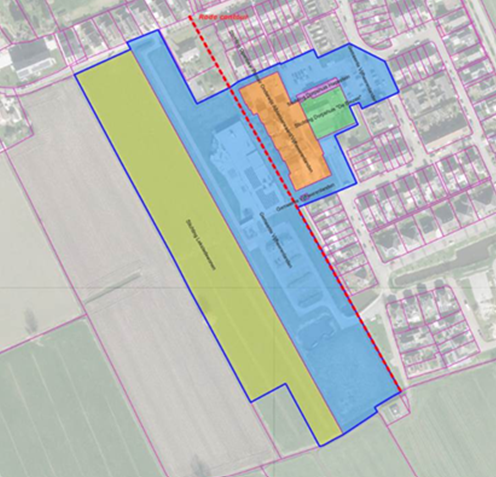 Een deel van de bouwlocatie valt buiten de rode contour.